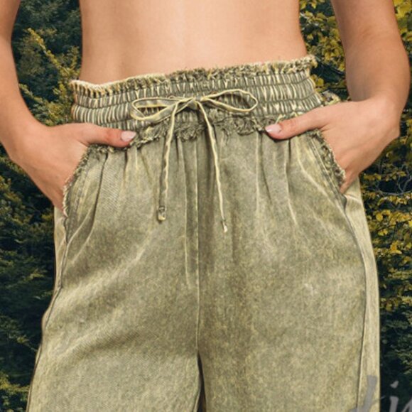 Oversized Loose Fit Wide Leg Mineral Wash Sustainable Tencel Elastic Waist Pants - Picture 2 of 7